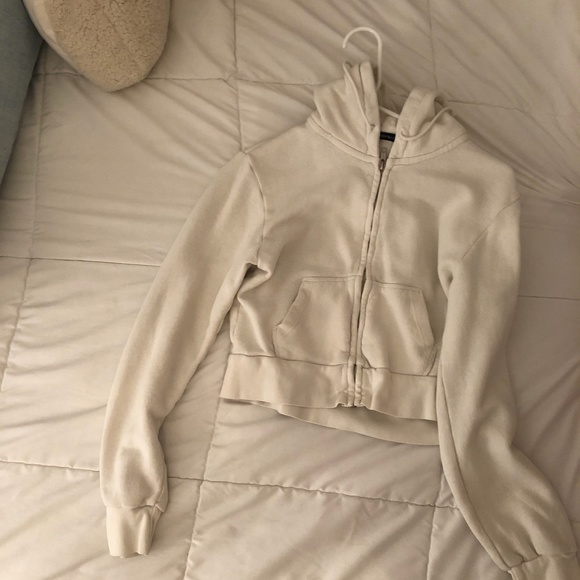 Brandy Melville Tops 4 Brandy Melville Crystal Hoodies Poshmark